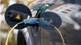 UAE Energy Ministry, Etihad WE Set Up EV Charging Infrastructure Firm